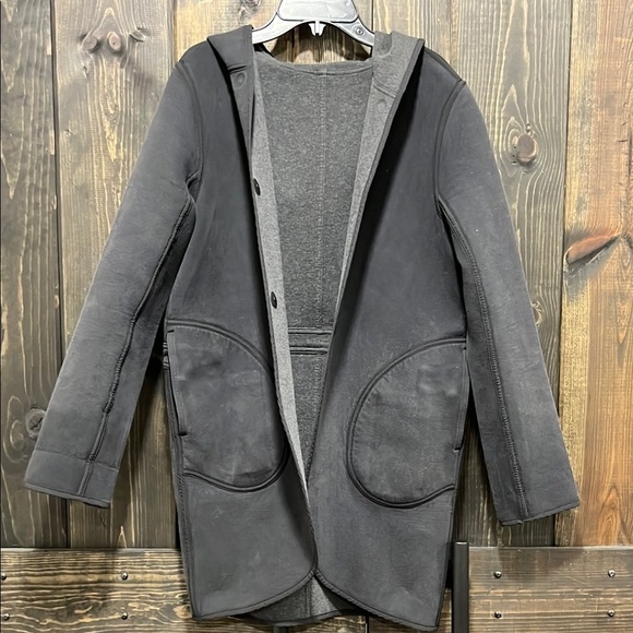Lululemon Reversible Jacket S Grey Black Coat Stretchy City Bound Wrap Hooded - Picture 5 of 8